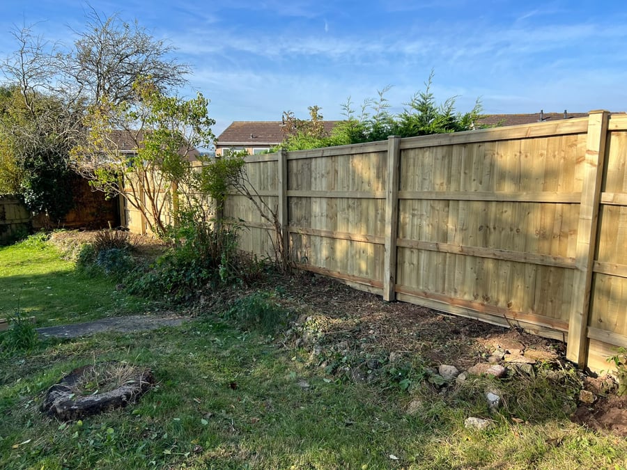 Fencing by PC Landscaping in South Devon: project photo 4